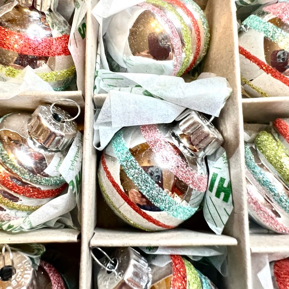 20 Radko Festive Fete Glass Ball & Beehive Ornaments Glitter Stripes Pink Red - Picture 7 of 9